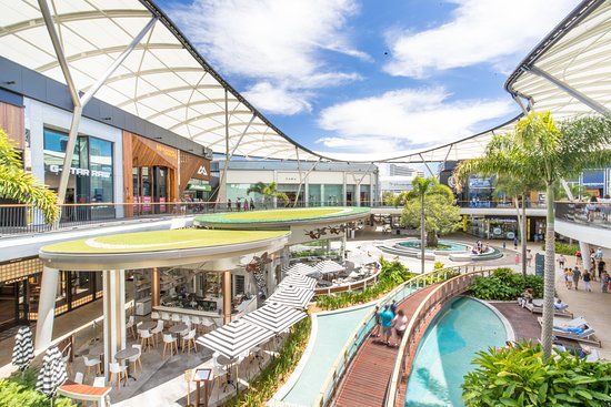 Pacific Fair Alışveriş Merkezi